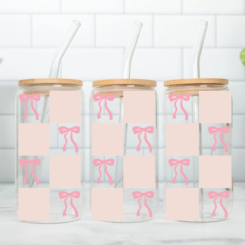 Chequered Coquette Bows 16 oz Glass Tumbler with bamboo lid and glass straw.