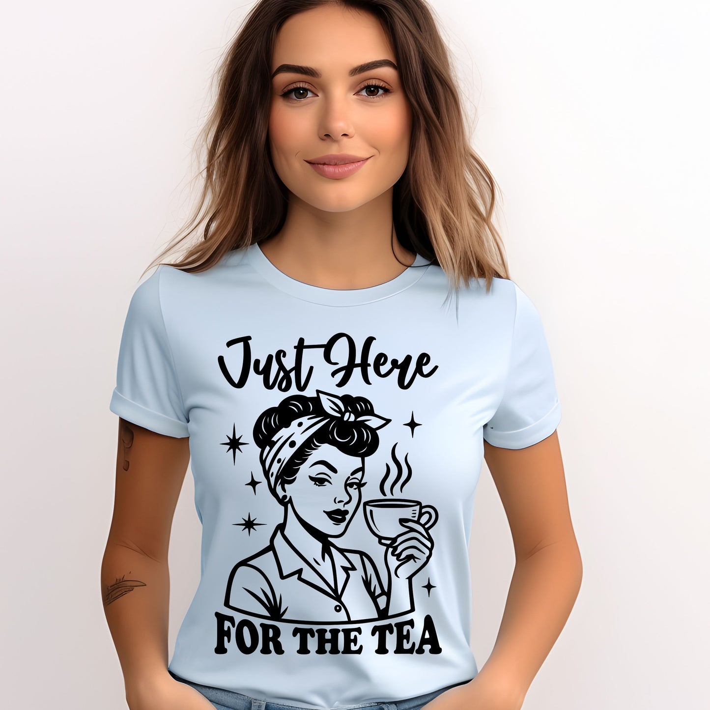 Retro Vintage Girl, Here For The Tea Unisex T-Shirt