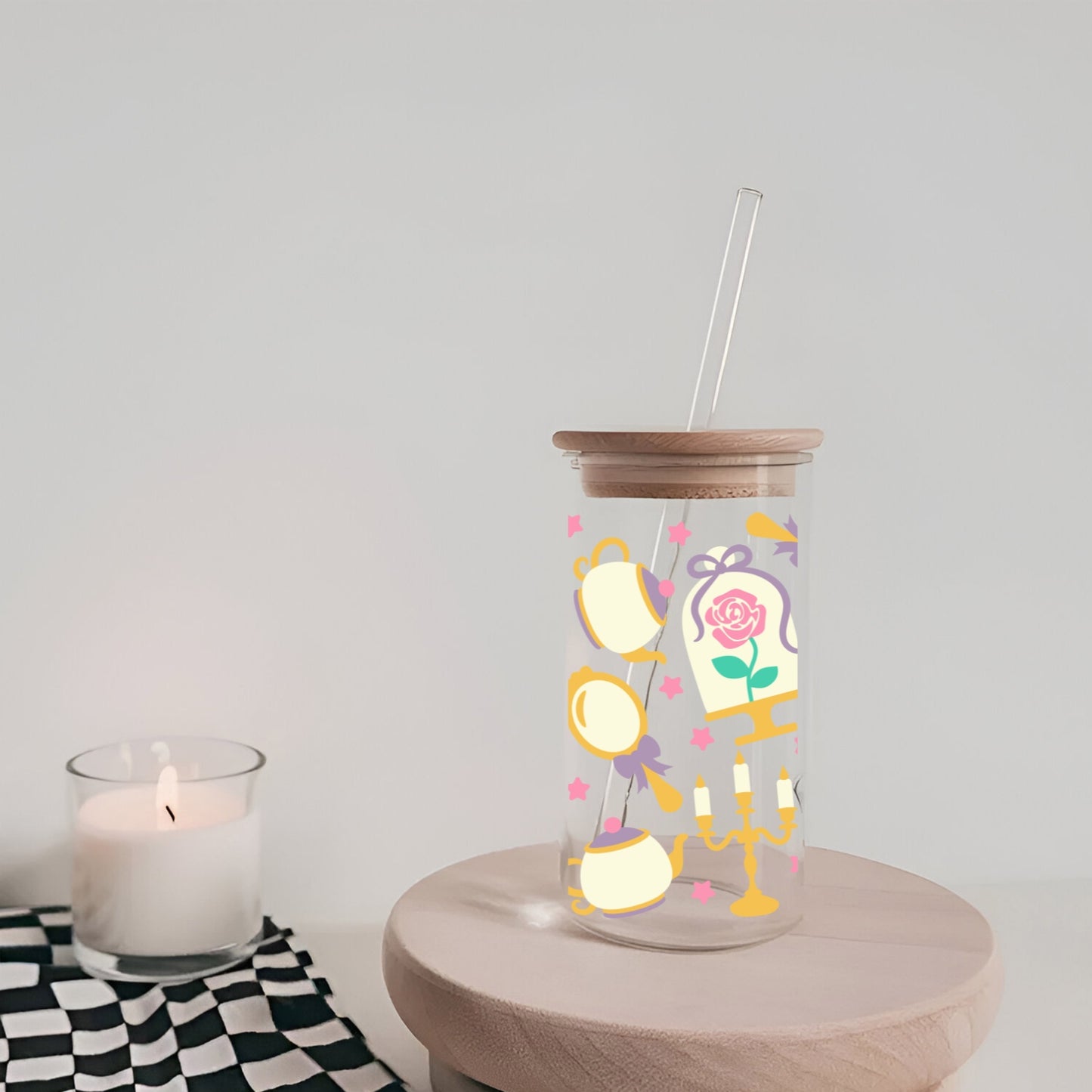 Princess 16 oz Glass Tumbler with bamboo lid and glass straw.