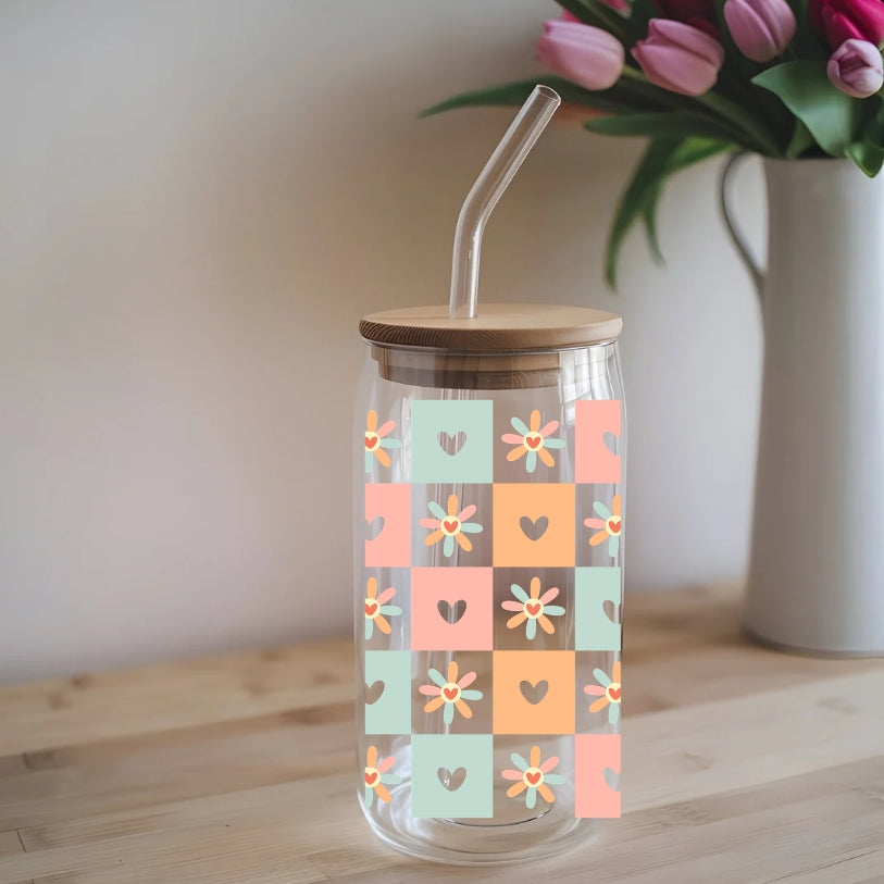 Chequered Hearts And Flowers 16 oz Glass Tumbler with bamboo lid and glass straw.