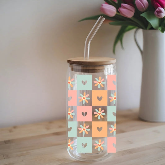 Chequered Hearts And Flowers 16 oz Glass Tumbler with bamboo lid and glass straw.
