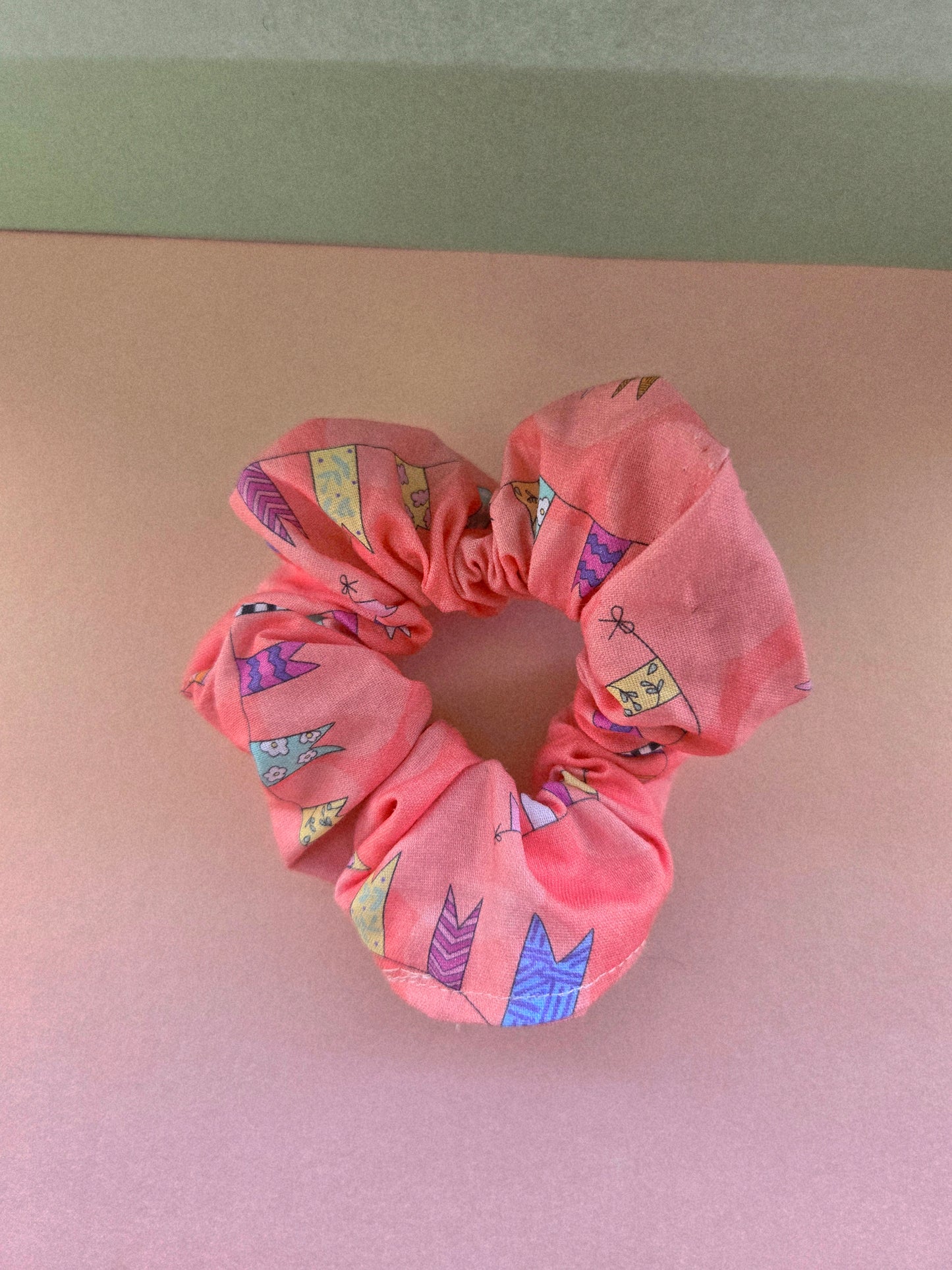 Party Buntin Scrunchie