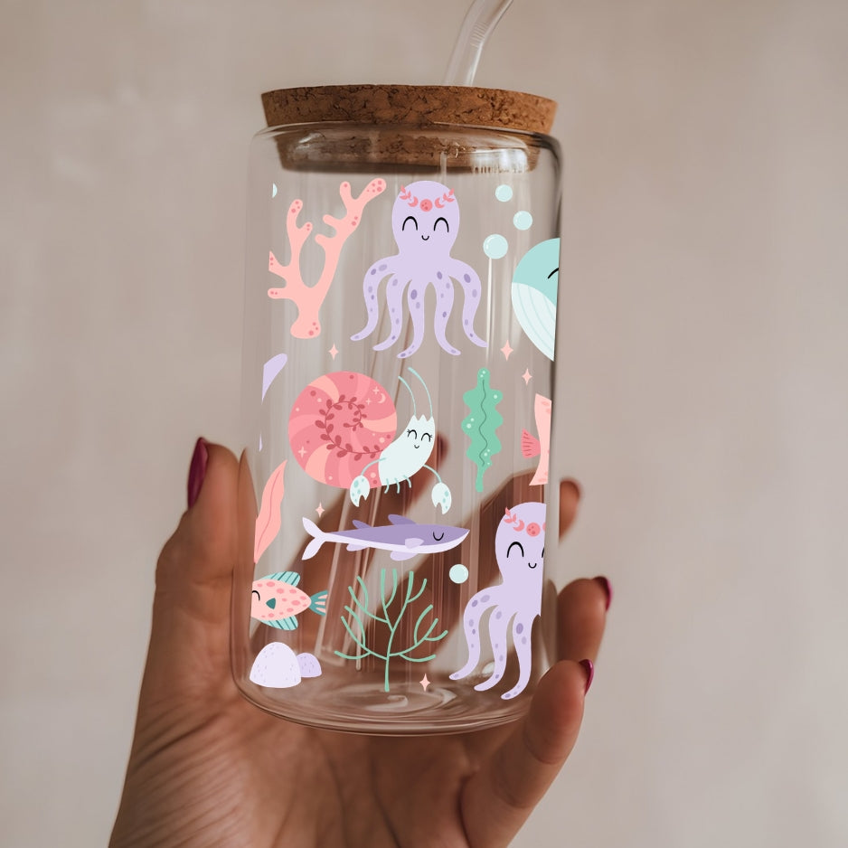Sea/Ocean Animals 16 oz Glass Tumbler with bamboo lid and glass straw.